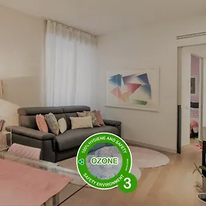 Madeleine - Brera Apartment